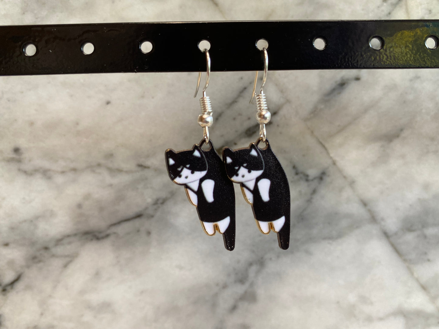 Dangling Cat Scruff Drop Earrings